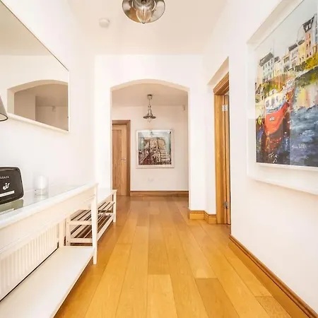 The Moorings- Near The Sea * Tramore