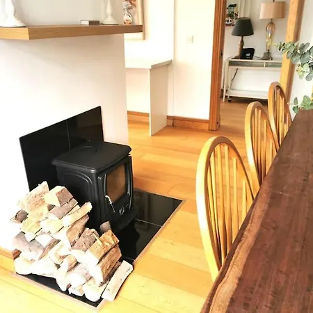 The Moorings- Near The Sea * Tramore